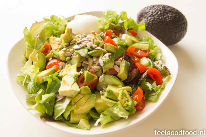 Salade avocado, tomaat, ei