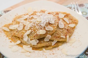 Ontbijt - Easy banaan pannenkoekjes (Small)